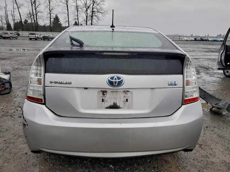 2010 TOYOTA PRIUS   