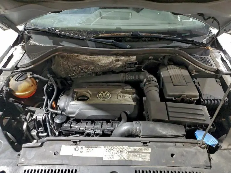 2012 VOLKSWAGEN TIGUAN S  