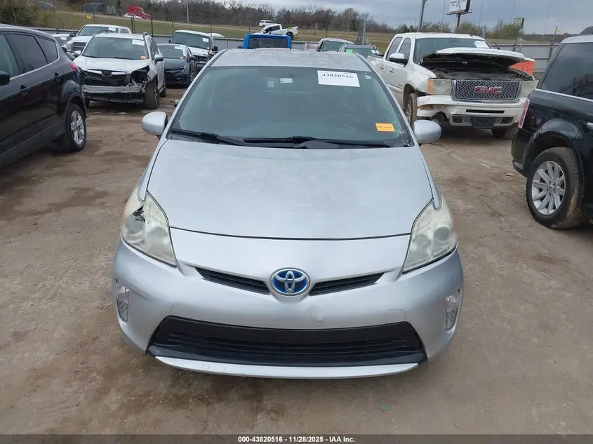 2013 TOYOTA PRIUS TWO