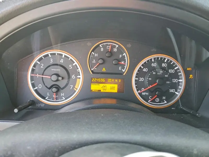 2012 NISSAN ARMADA SV  