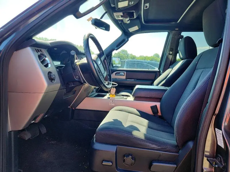 2016 FORD EXPEDITION EL XLT  