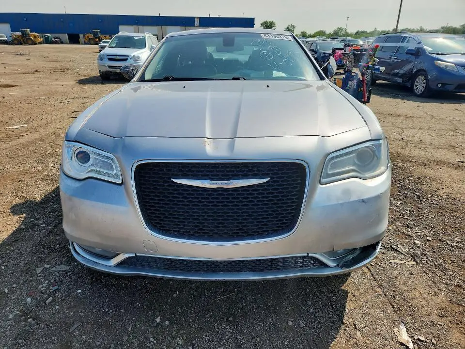 2015 CHRYSLER 300 LIMITED  