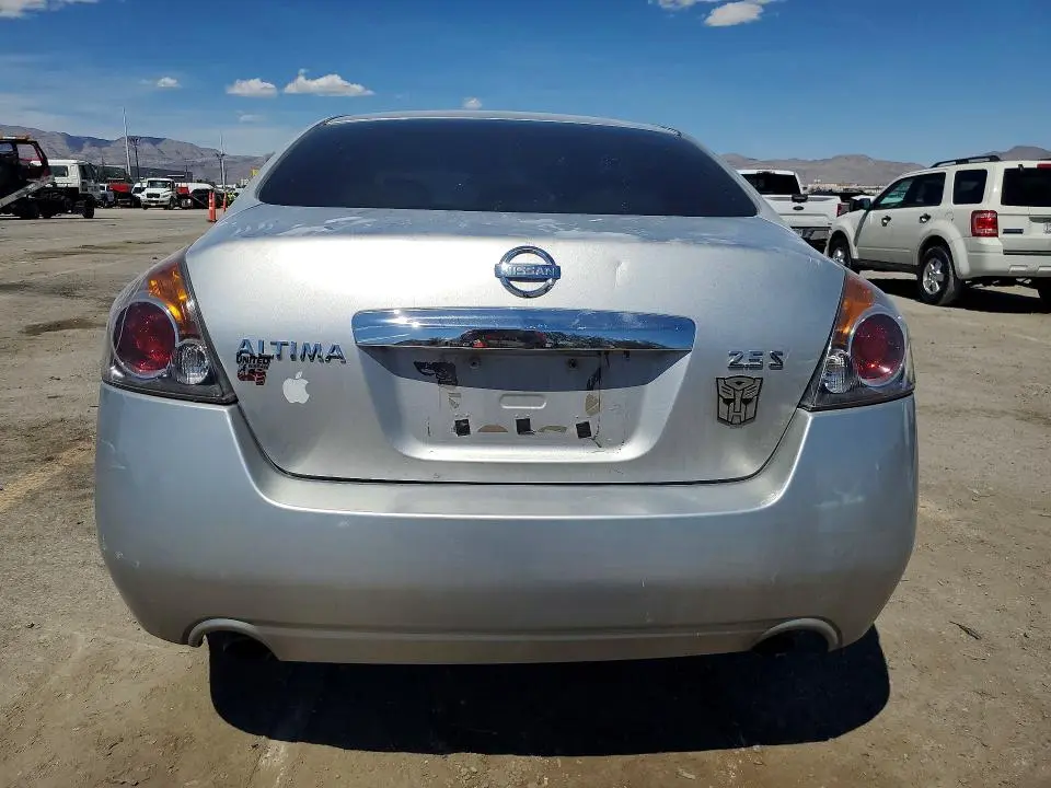 2010 NISSAN ALTIMA   