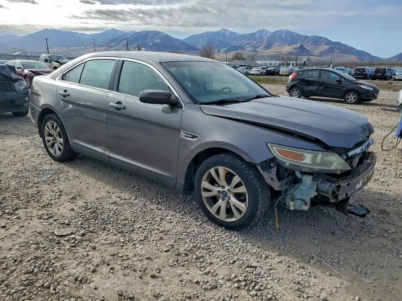 2011 FORD TAURUS SEL  