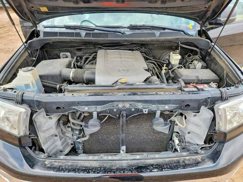 2010 TOYOTA TUNDRA   