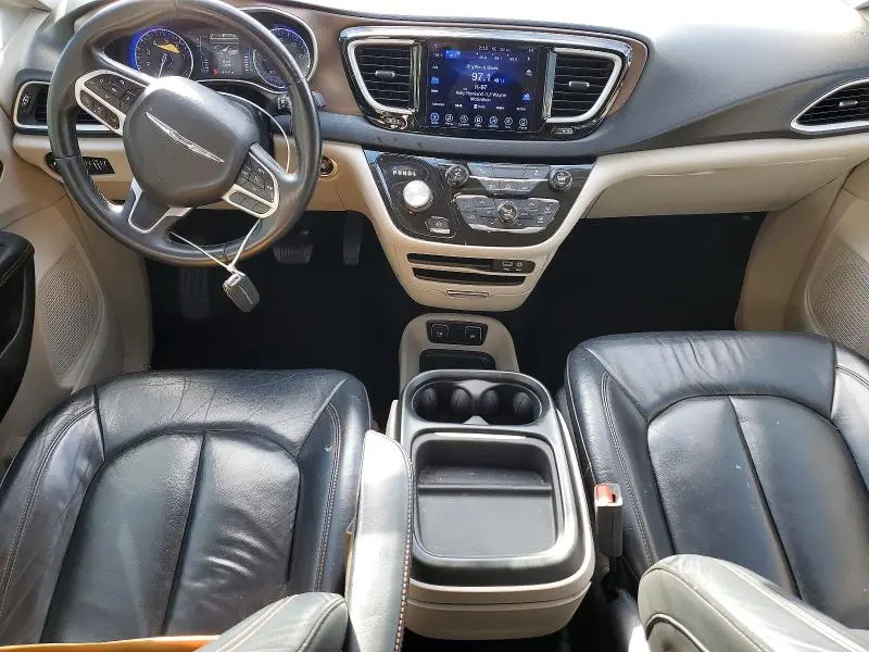2017 CHRYSLER PACIFICA TOURING L  