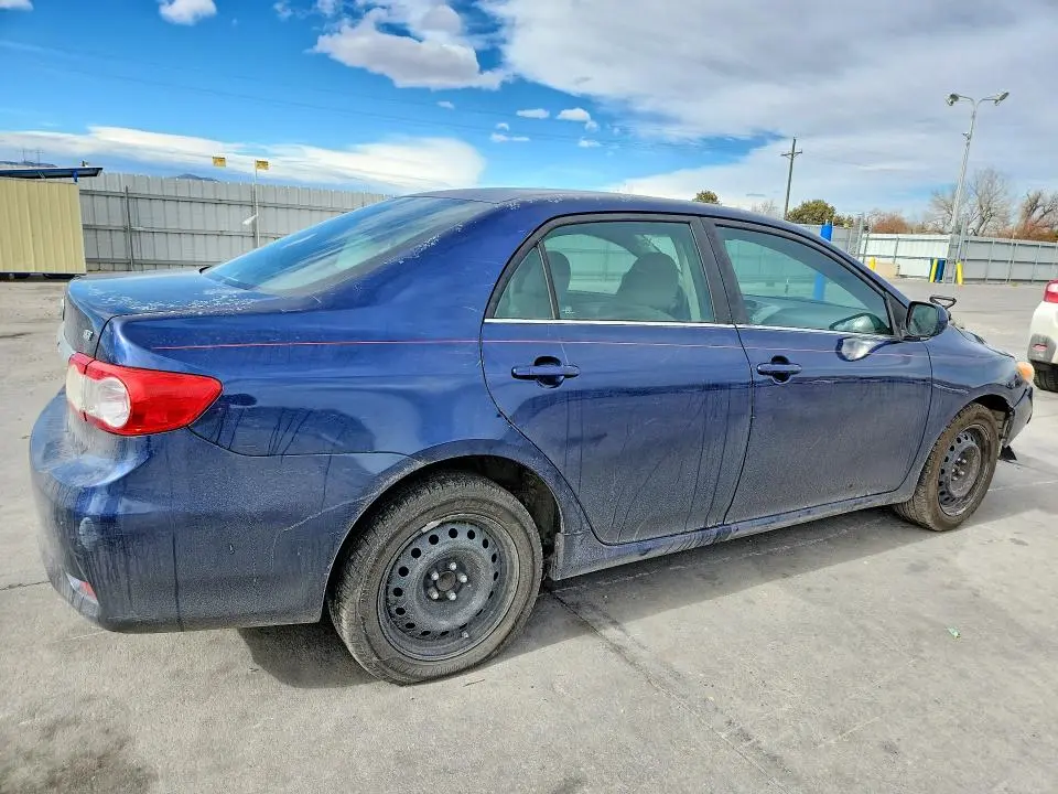 2013 TOYOTA COROLLA LE  