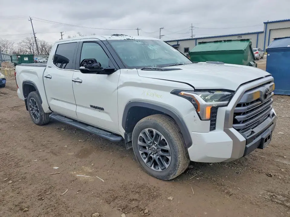 2022 TOYOTA TUNDRA LIMITED HV  