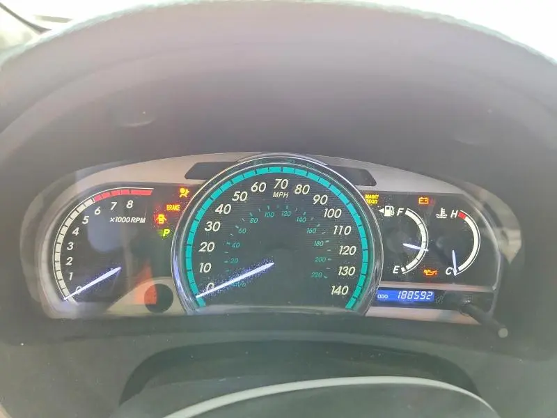 2013 TOYOTA VENZA LE  