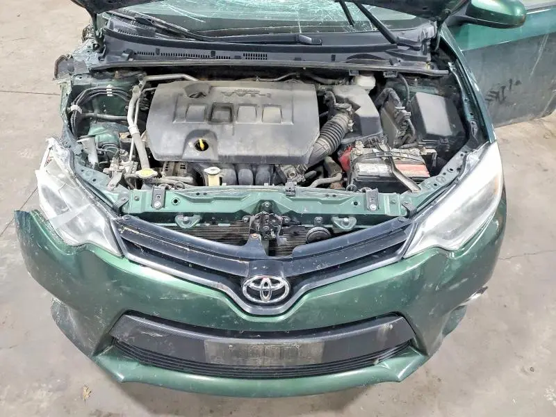 2014 TOYOTA COROLLA LE PLUS  