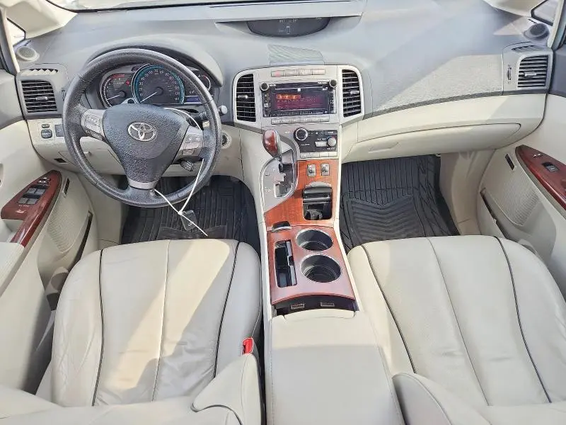 2012 TOYOTA VENZA XLE  