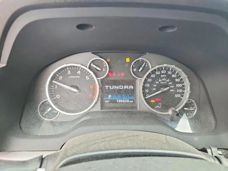 2014 TOYOTA TUNDRA CREWMAX SR5  