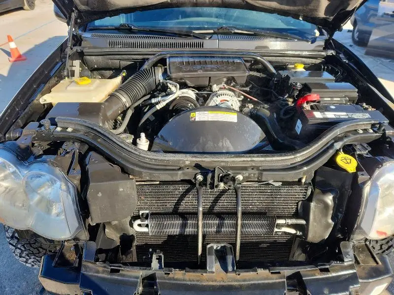 2010 JEEP GRAND CHEROKEE LAREDO  