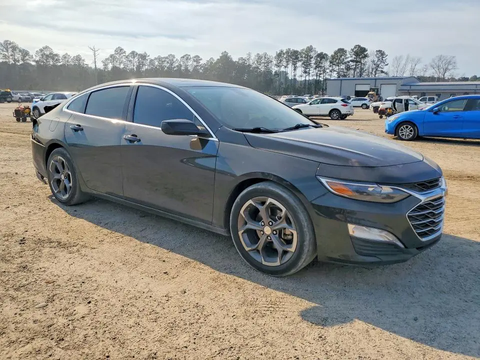 2021 CHEVROLET MALIBU LT  