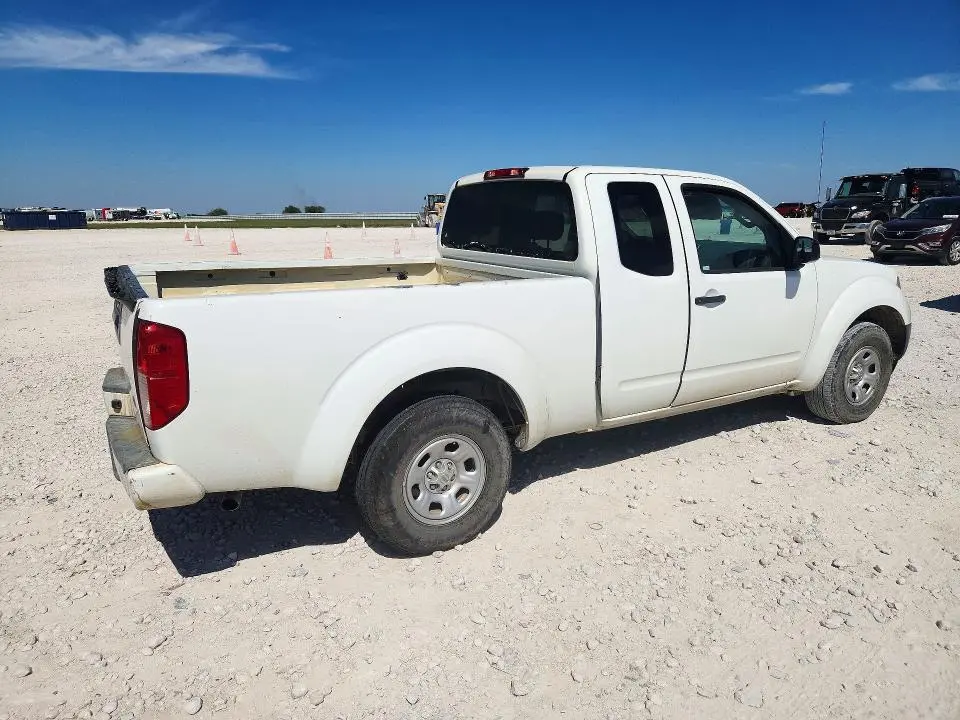 2019 NISSAN FRONTIER S  