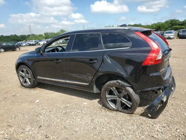2017 VOLVO XC60 T6 DYNAMIC  