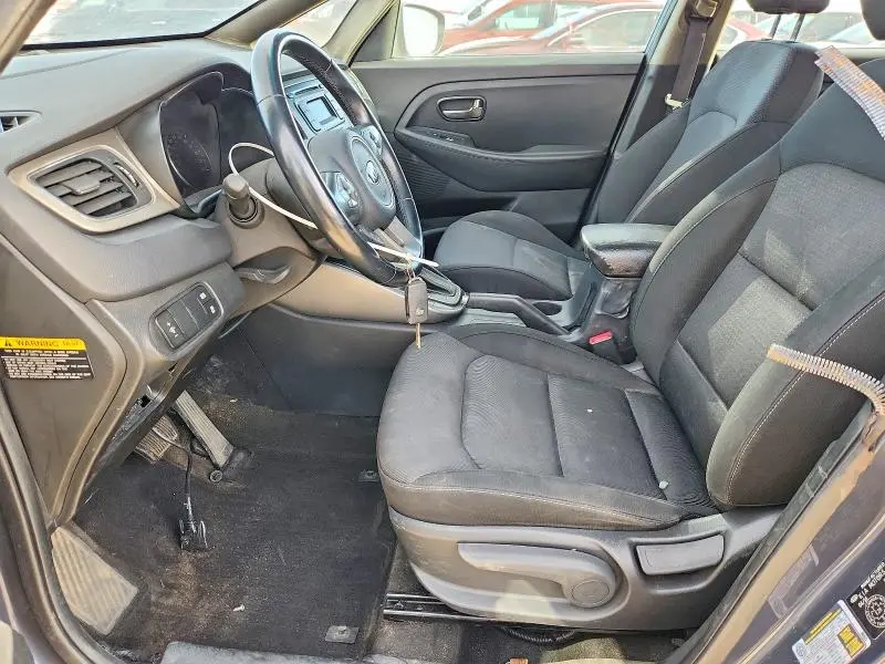 2015 KIA RONDO   