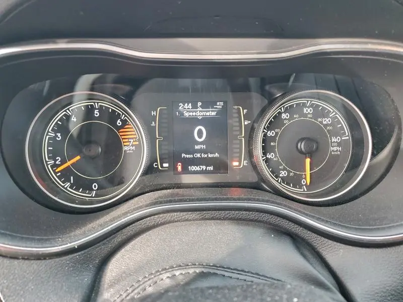 2020 JEEP CHEROKEE LATITUDE PLUS  