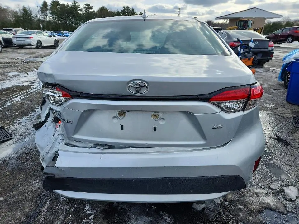 2022 TOYOTA COROLLA LE  