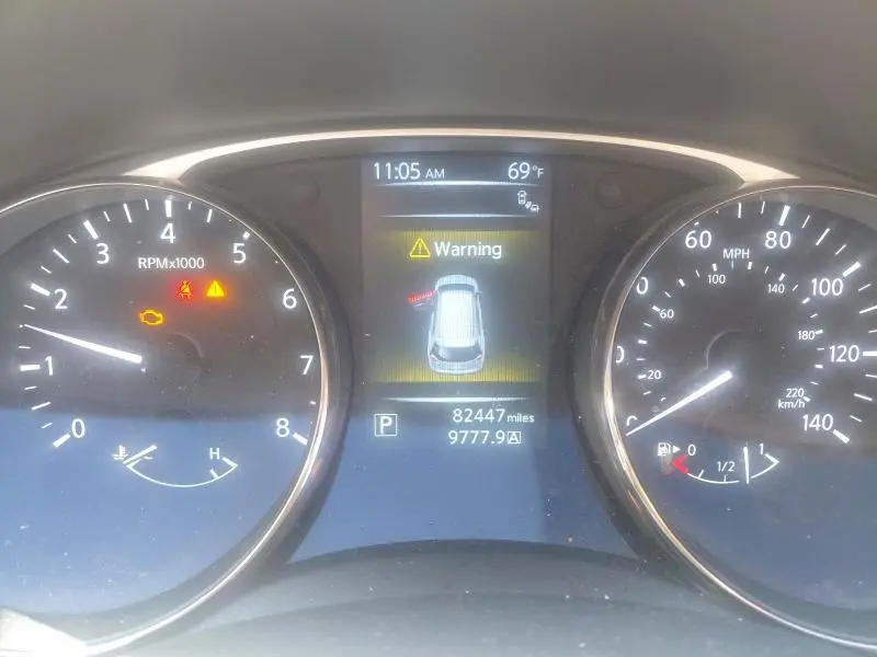 2016 NISSAN ROGUE SV  
