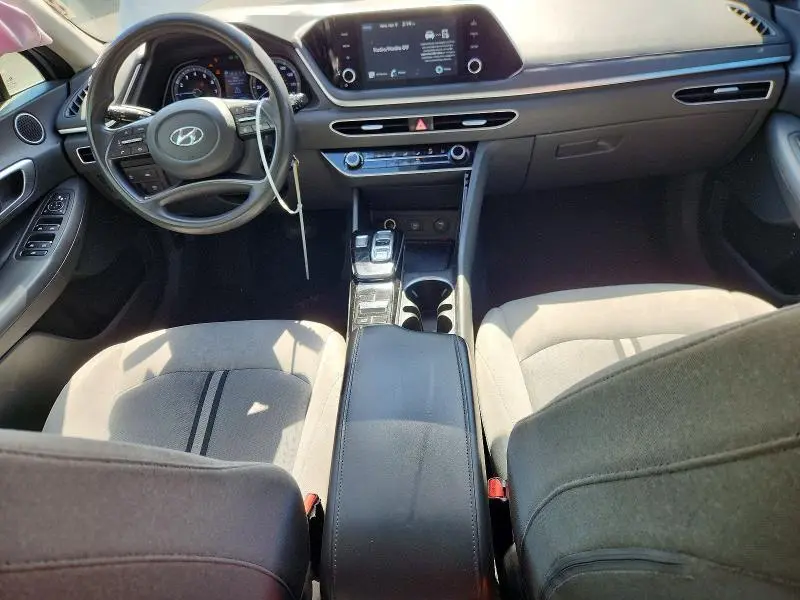 2021 HYUNDAI SONATA SE  