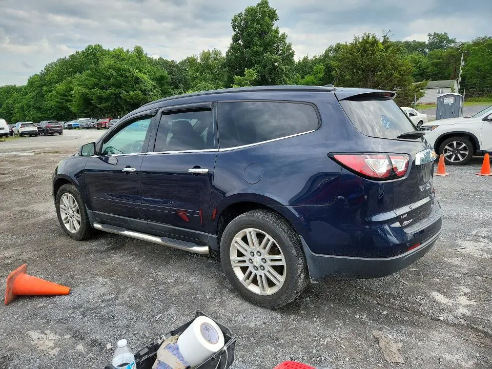 2015 CHEVROLET TRAVERSE LT  