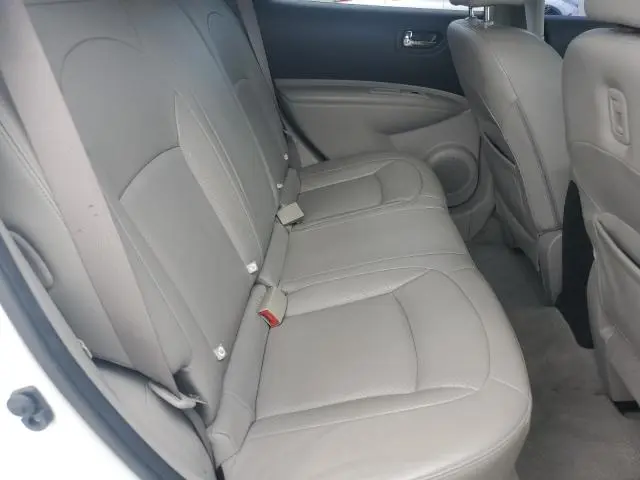 2012 NISSAN ROGUE S  