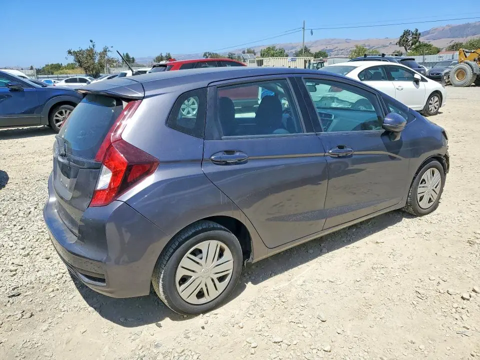2018 HONDA FIT LX  