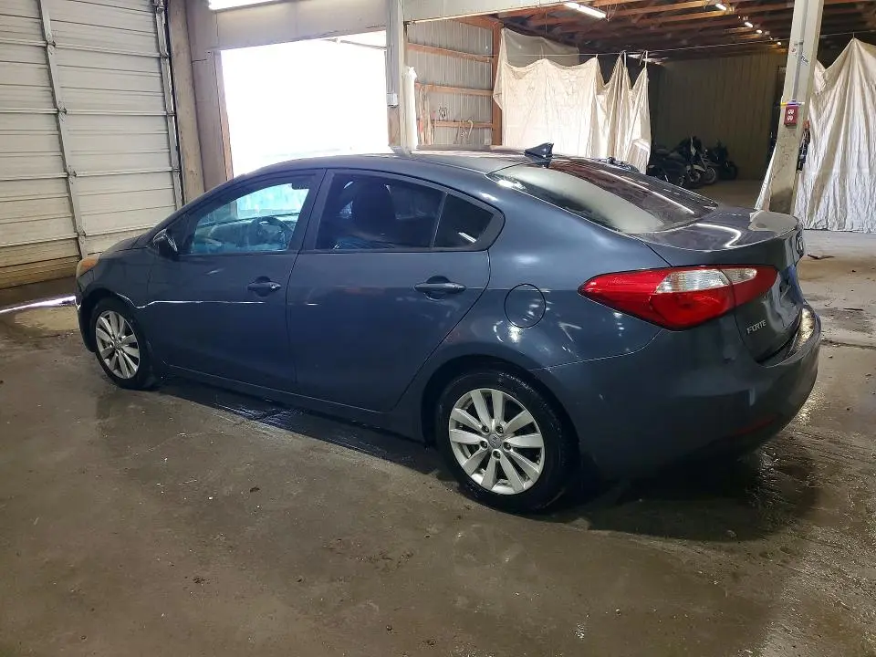 2016 KIA FORTE LX  