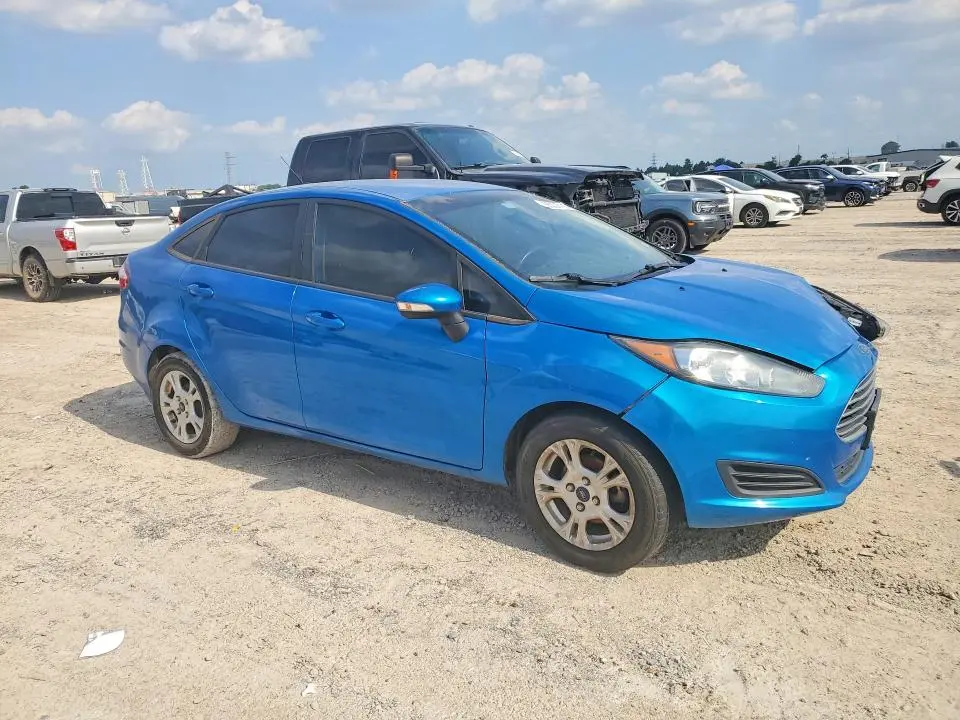 2016 FORD FIESTA SE  