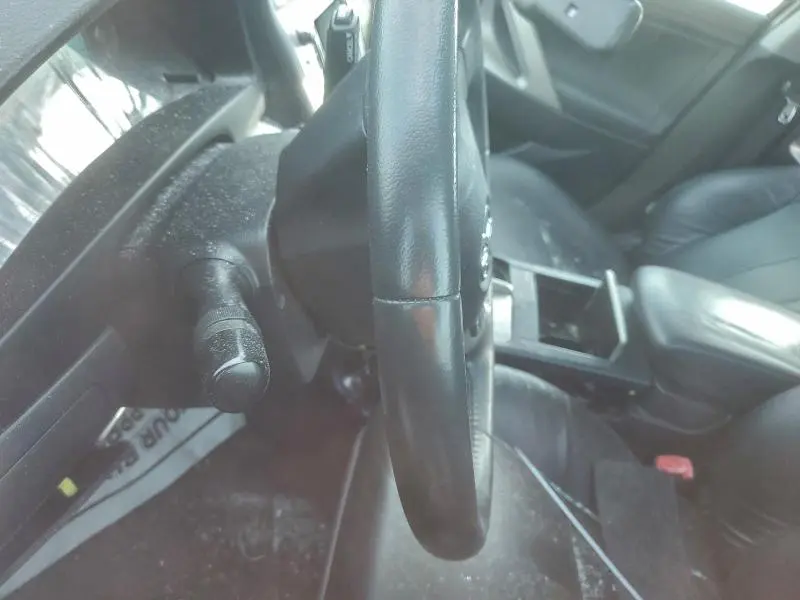 2011 TOYOTA CAMRY SE  