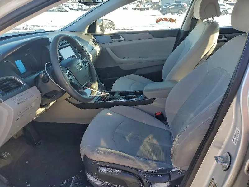 2016 HYUNDAI SONATA SE  