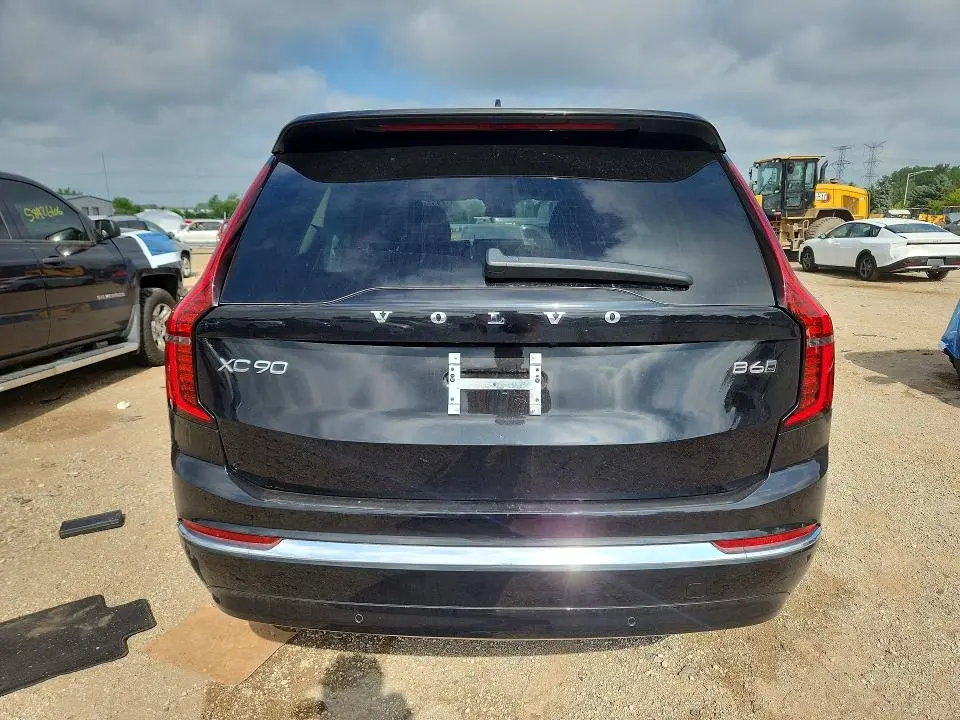 2026 VOLVO XC90 ULTRA  