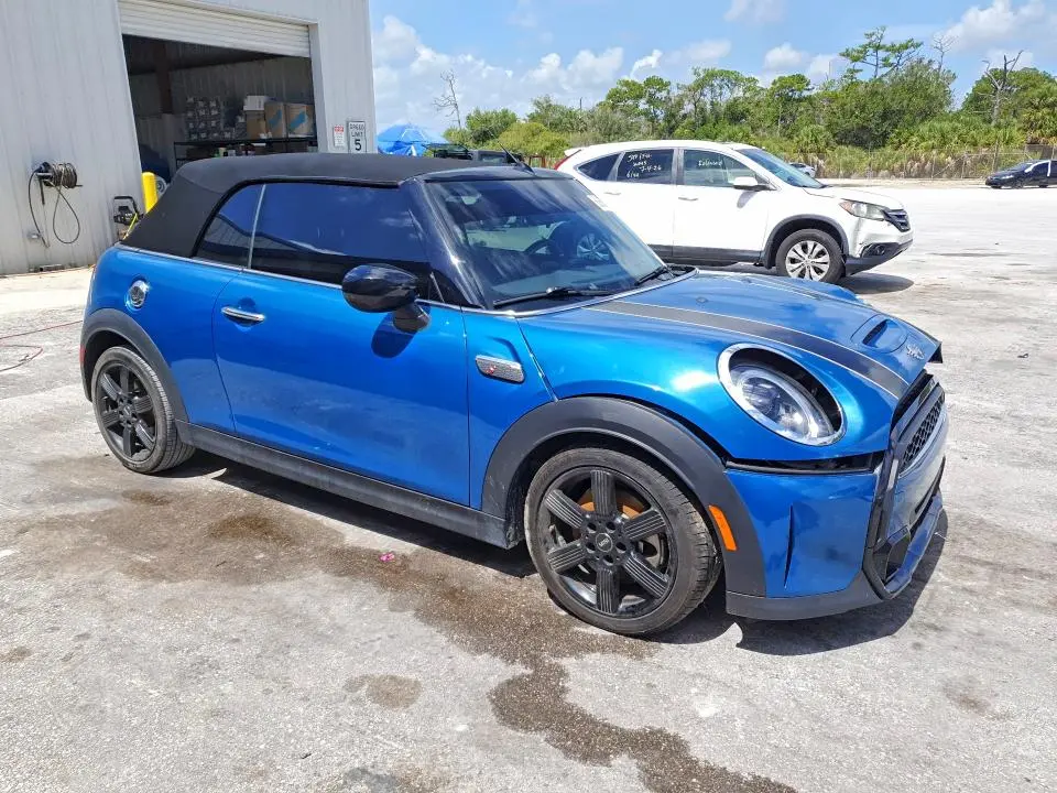 2022 MINI COOPER S  