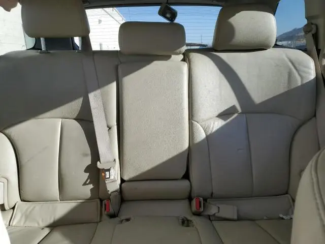 2010 SUBARU OUTBACK 2.5I PREMIUM  