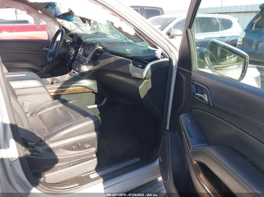 2017 CHEVROLET SUBURBAN LT