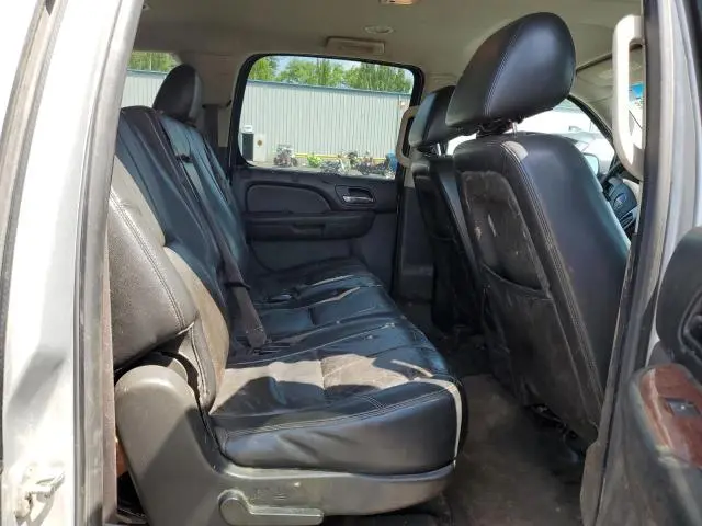 2013 GMC YUKON XL K1500 SLT