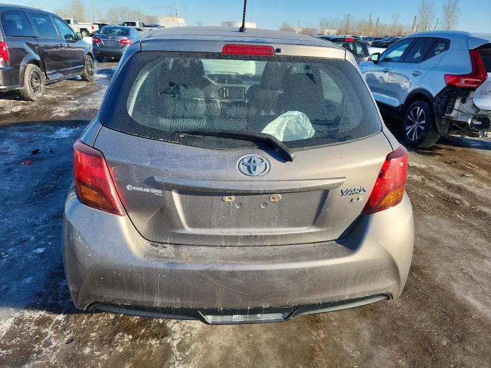 2015 TOYOTA YARIS 5-DOOR L  