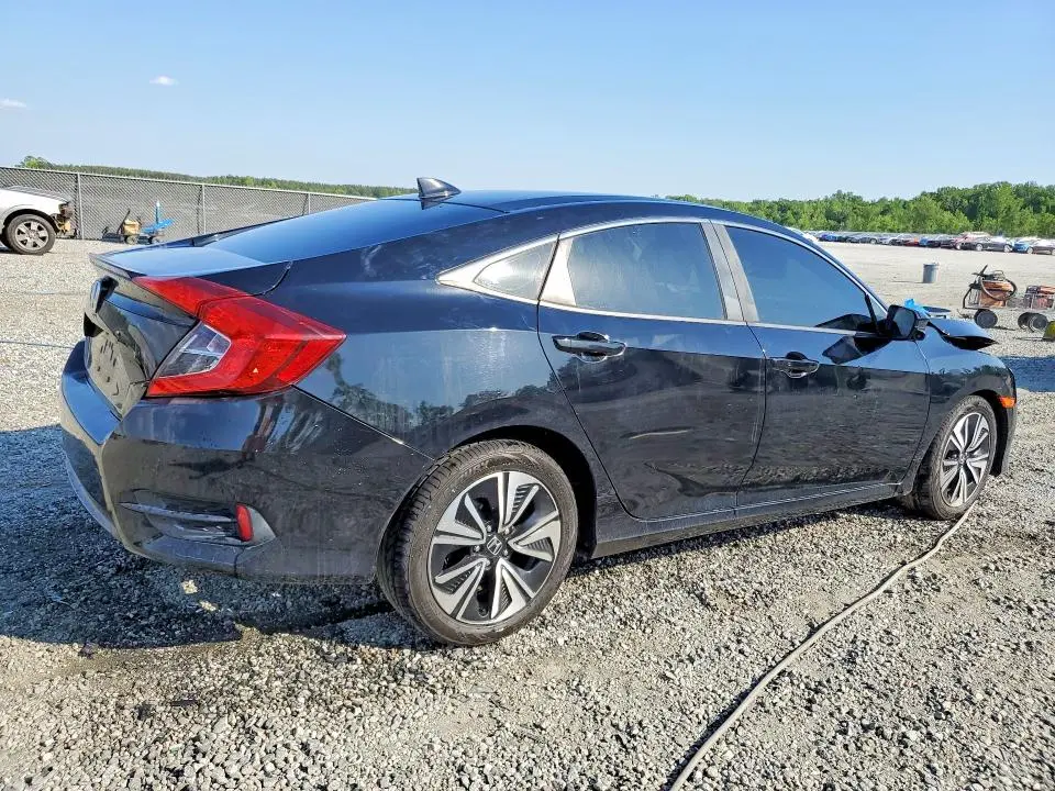 2018 HONDA CIVIC EX  