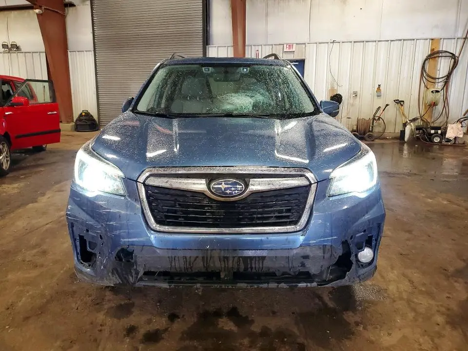 2021 SUBARU FORESTER LIMITED  