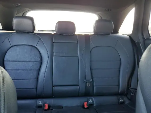 2017 MERCEDES-BENZ GLC 300  