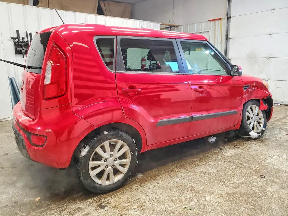 2012 KIA SOUL +  