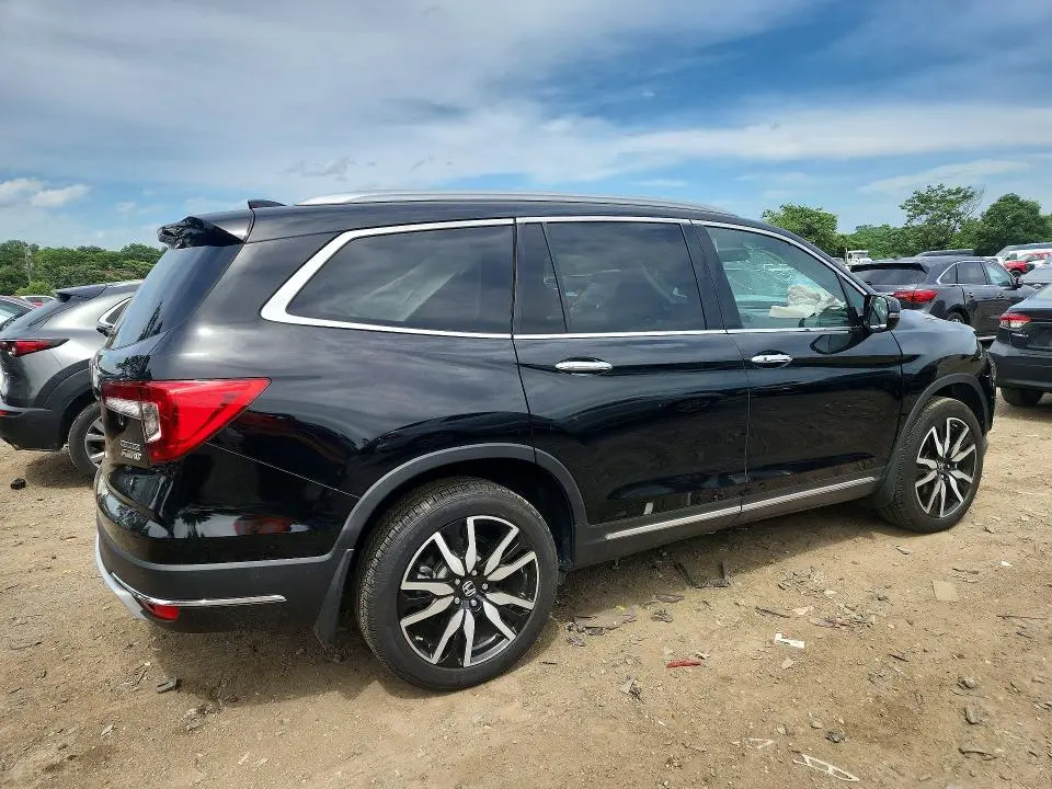 2022 HONDA PILOT TOURING  