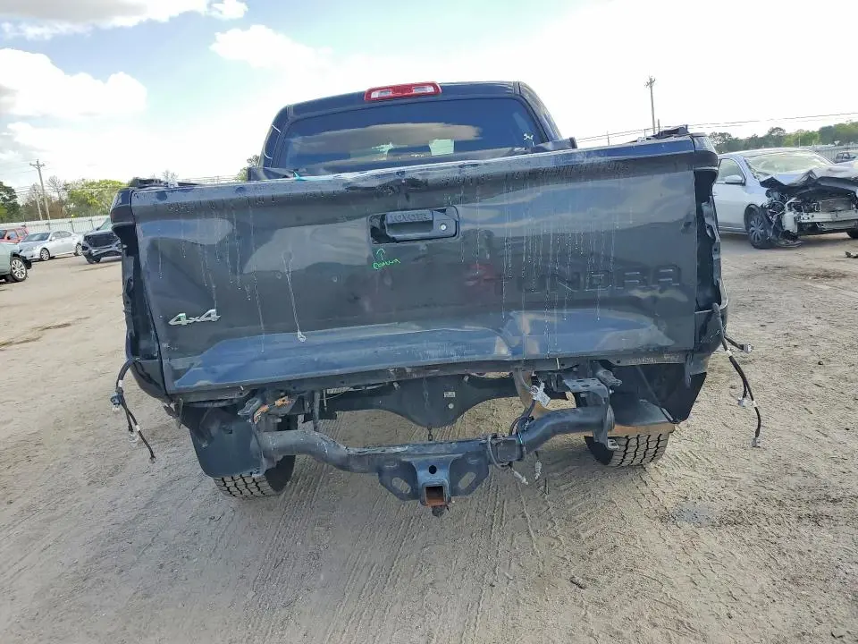 2019 TOYOTA TUNDRA SR5  