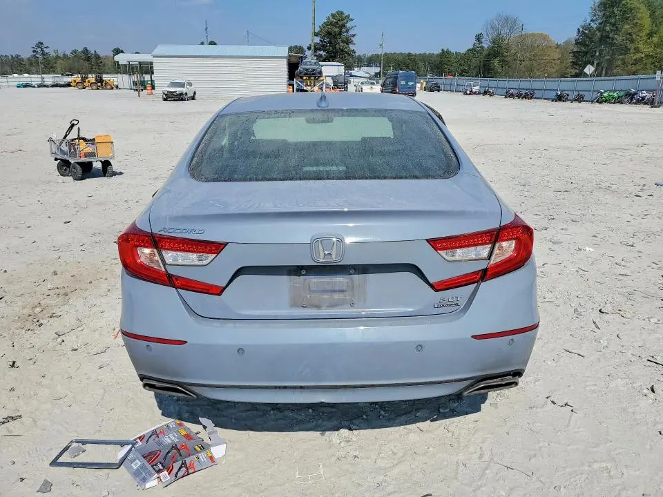 2022 HONDA ACCORD TOURING  