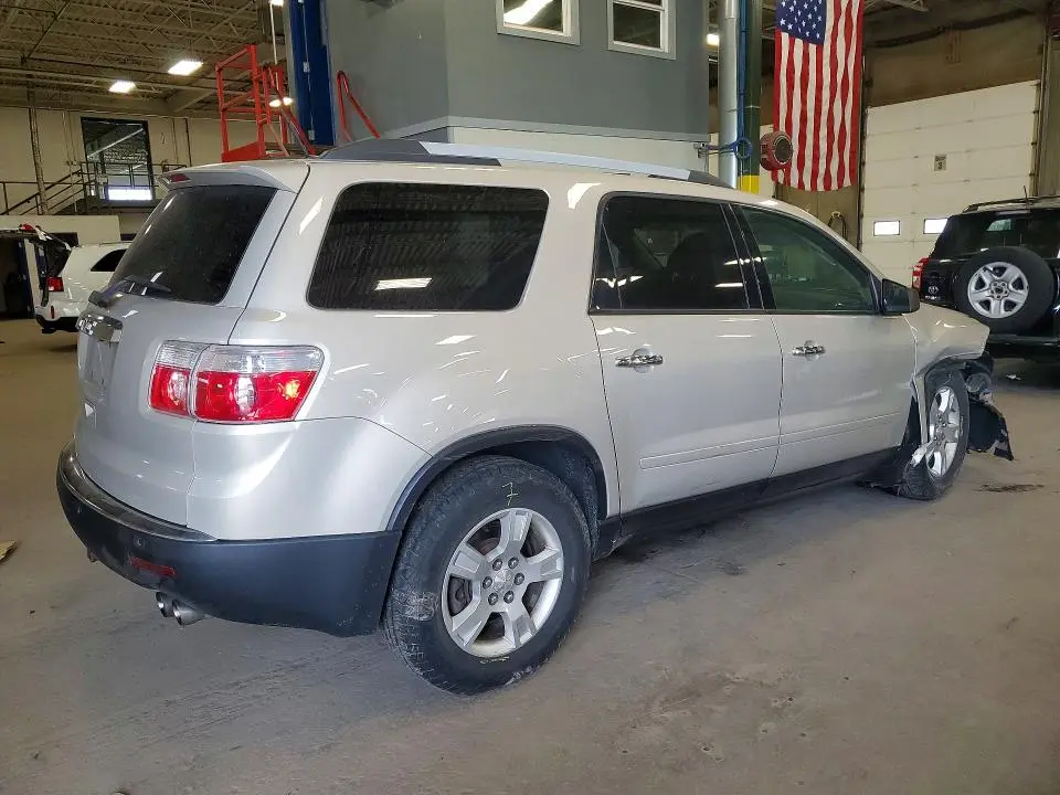 2011 GMC ACADIA SLE  