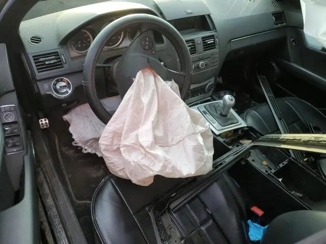 2011 MERCEDES-BENZ C 300  