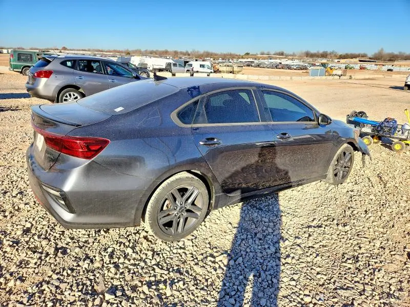 2021 KIA FORTE GT LINE  