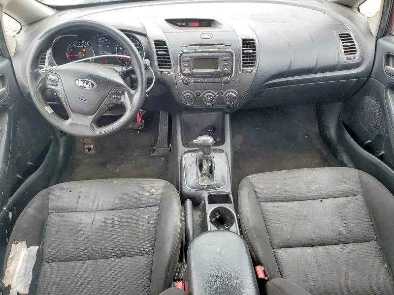 2017 KIA FORTE LX  