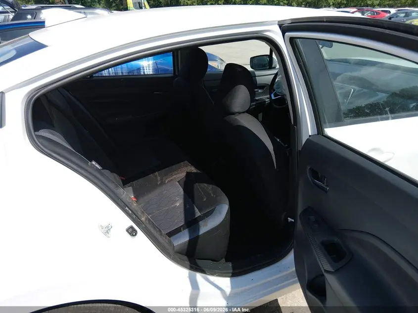 2025 NISSAN VERSA 1.6 SV